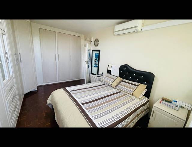 2 BEDROOM APARTMENT FOR SALE IN WESTRIDGE